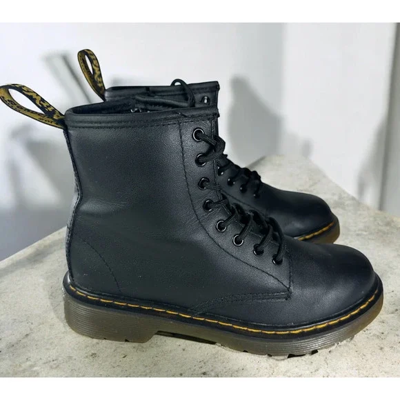 Dr. Martens Junior 1460 Softy T Black Leather Lace-Up Side Zip Boots Kids Size 2 - Picture 1 of 14
